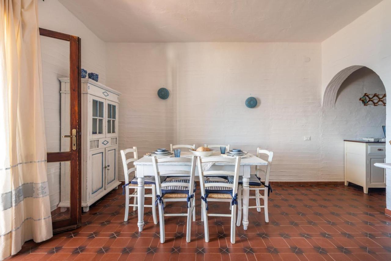 Casa Nicoleup Villa Porto Columbu - Perd'E Sali Buitenkant foto